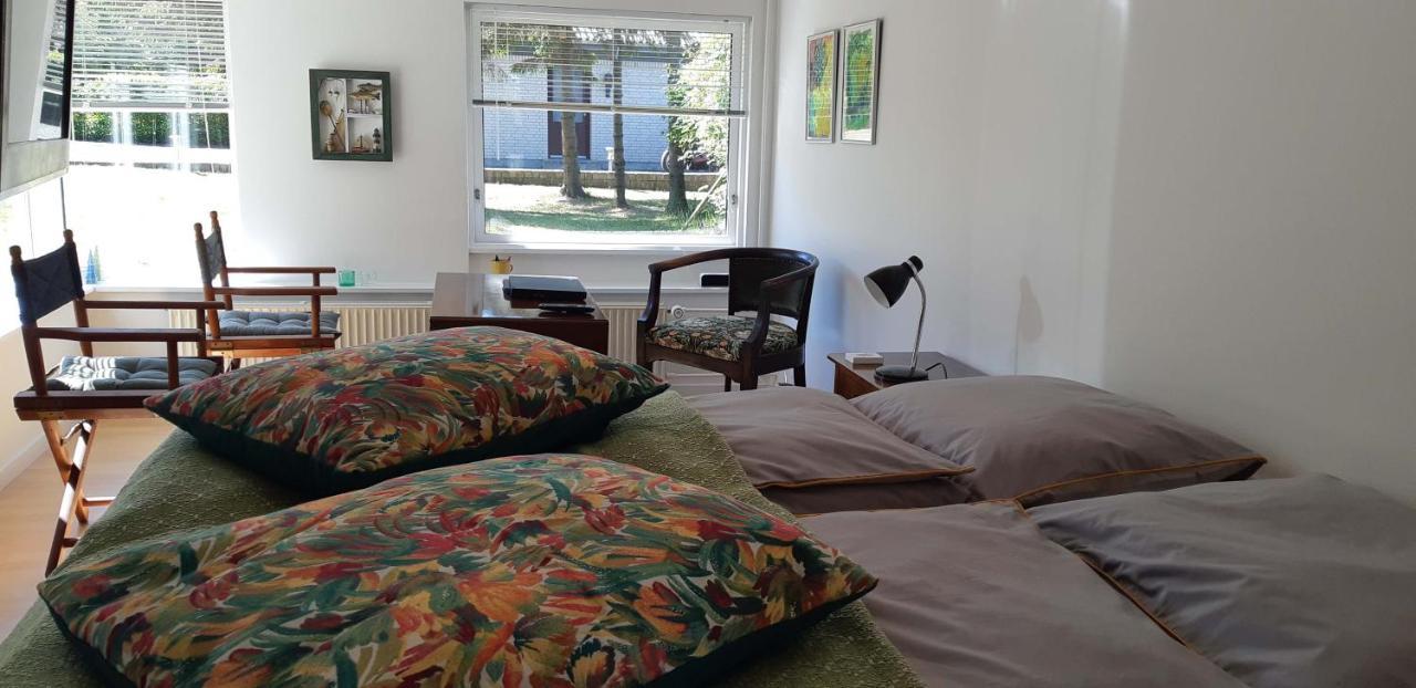 Karens Bakke 2 Bed & Breakfast Glesborg Exterior photo